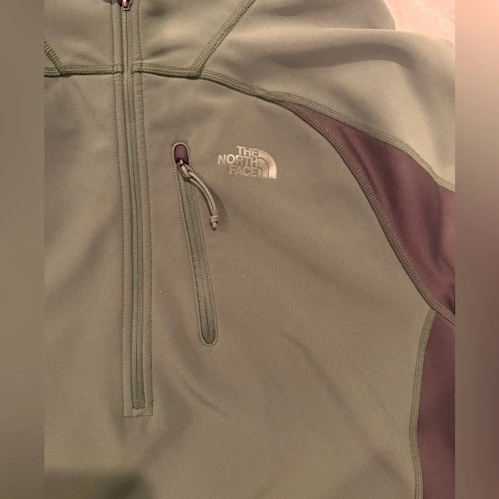 THE NORTH FACE flasher Mens L Pullover 1/4 ZIP SOFT SHELL green